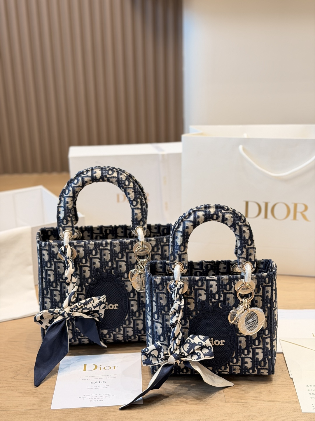 Dior Lady Blue Oblique everyday