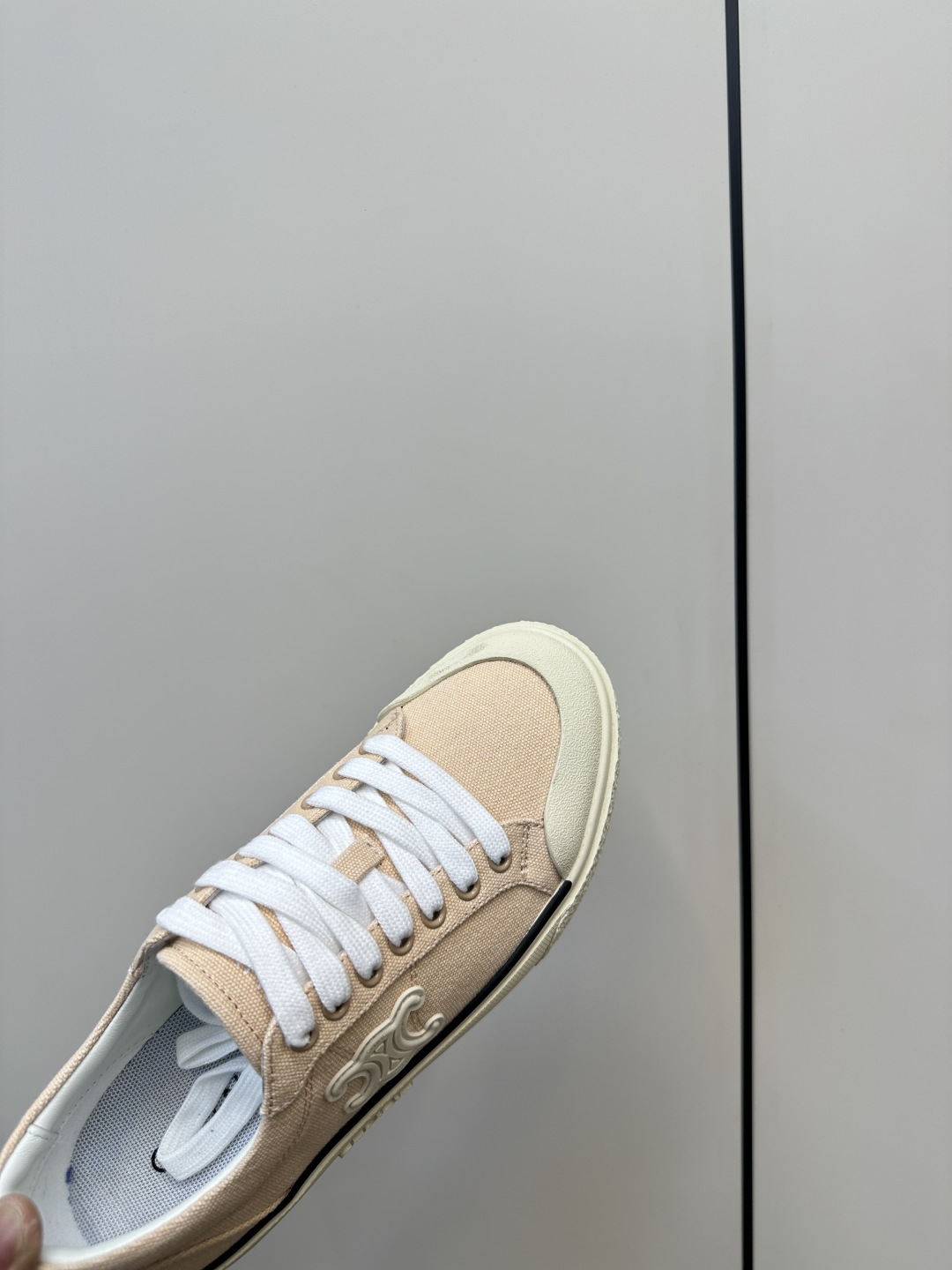 Celine Zeline 25s’ New Quilk Gate Canvas Shoes: Street-style German-trained flats with unique design. - 图片 6