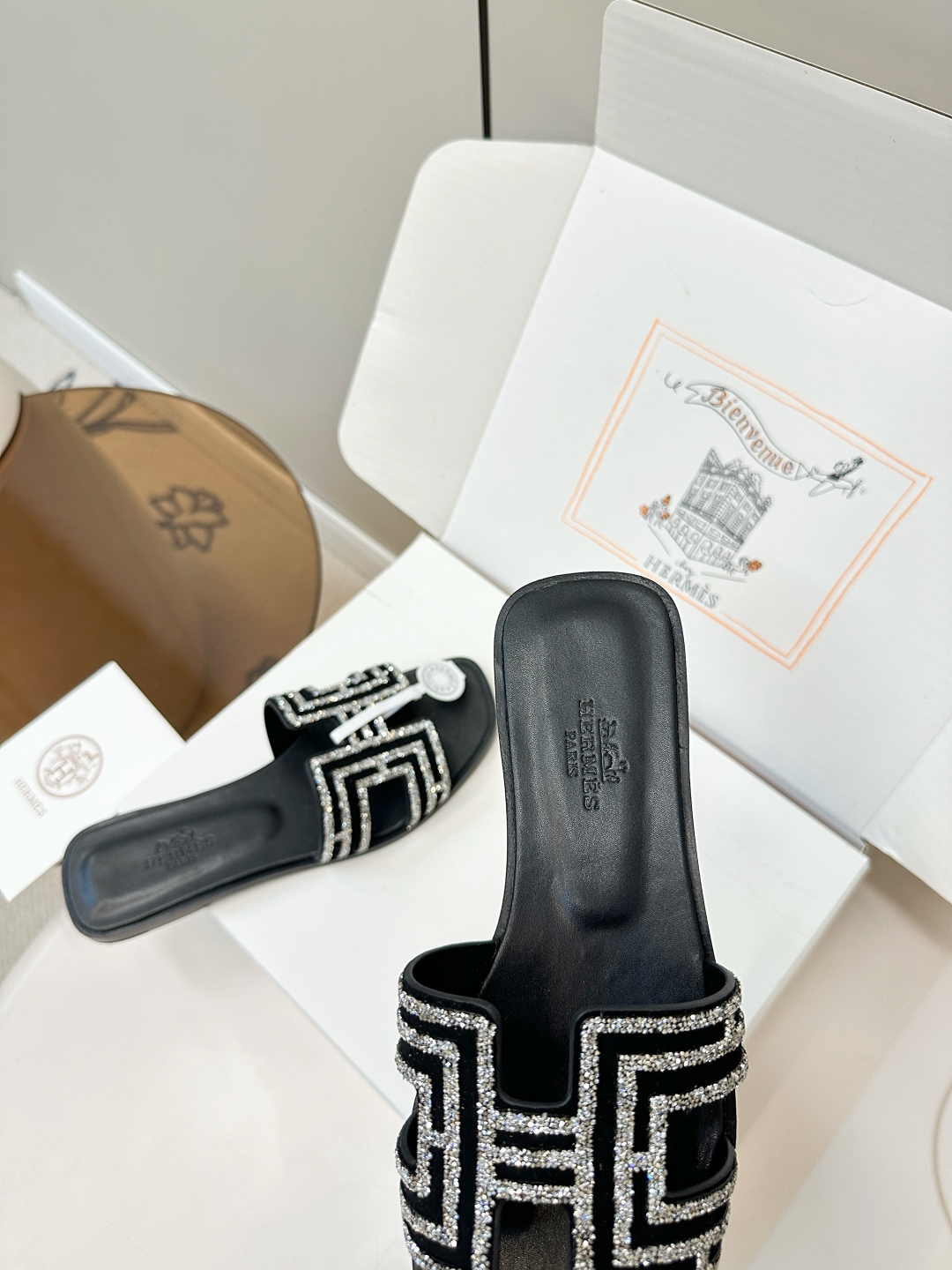 Hermes H Flat Sandals: Stylish Rhinestone Accents, Comfortable & Versatile 8 cmp i1750761498186 3420 0 6