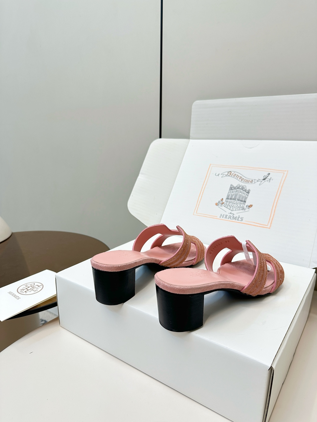 Hermes H Sandal: Elegant Mid-Heel Slippers with Rhinestone Detail 5 cmp i1750762156682 5779 0 3
