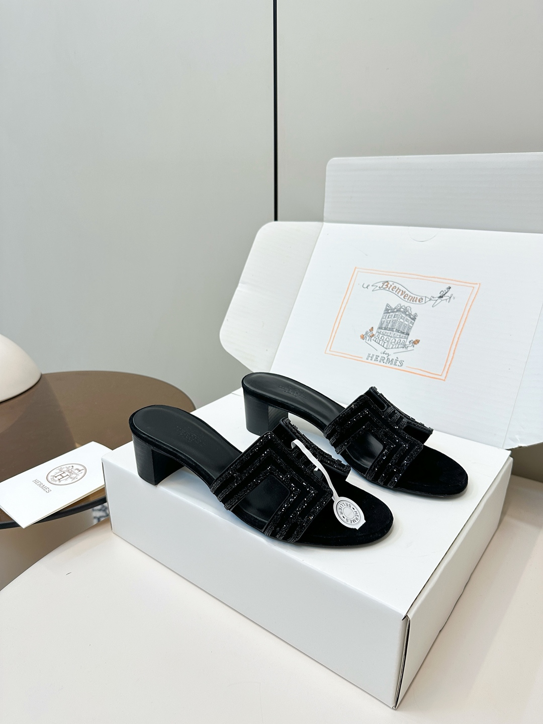 Hermes H-Slide Mid-Heel Sandals with Rhinestone Detail - Stylish & Comfy 3 cmp i1750762245404 6086 0 1
