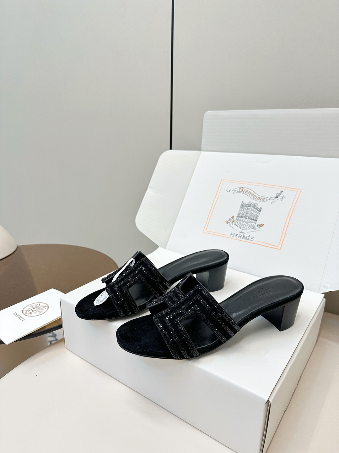 Hermes H-Slide Mid-Heel Sandals with Rhinestone Detail - Stylish & Comfy 4 cmp i1750762245513 4406 0 2