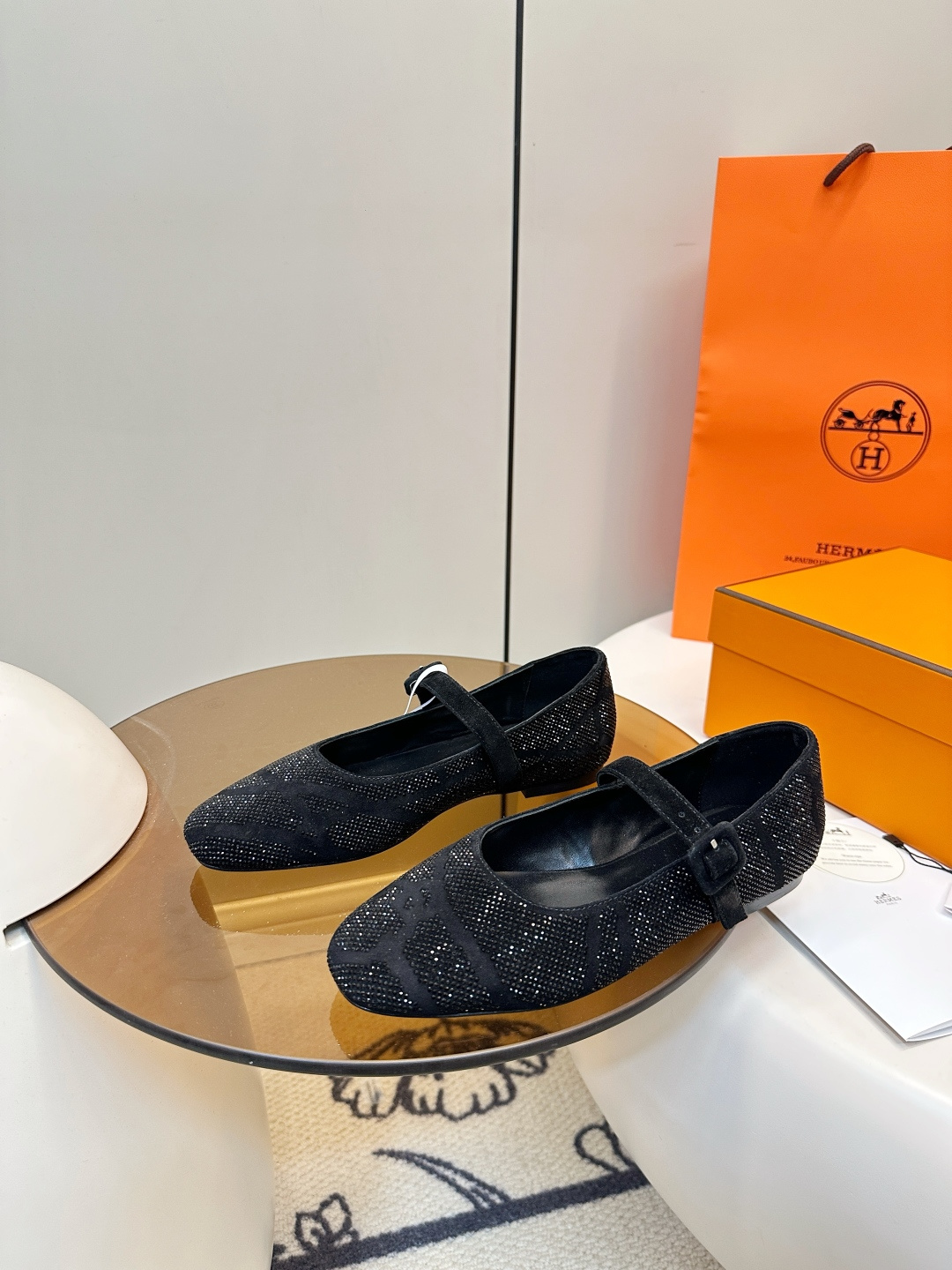 Hermès HERMES｜爱马仕2025秋冬水钻玛丽珍平底鞋