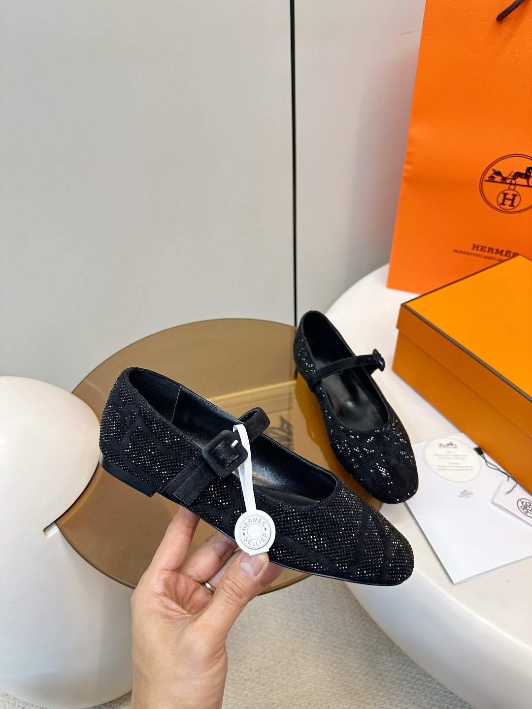 Hermès HERMES｜爱马仕2025秋冬水钻玛丽珍平底鞋