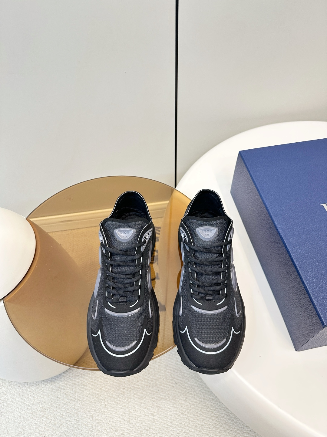 NO:707576,Dior B30 Countdown Tech 26 new spring and summer sports shoes Dior B30 Countdown Tech sports shoes, 2026 spring and summer series, mainly inspired by lightweight running shoes. Multi-layer transparent nylon upper  It has a sense of the future. There are CD30 rubber logos on the tongue and heel, giving it a full sense of brand. The ultra-light foam midsole is comfortable to wear, and the seamless bonding technology improves durability. The dopamine color scheme is perfect for couples to wear. The price is about RMB, fashionable and practical, and it is great for daily travel or fashion matching. Size 39-47 (46.47 custom-made), casual shoes/sports shoes, dior, sneakers19860909Dior B30 Countdown Tech26款春夏新品运动鞋 Dior B30 Countdown Tech运动鞋,2026春夏系列,主打轻便跑步鞋灵感.多层透明尼龙鞋面 未来感满满.鞋舌和鞋跟有CD30橡胶标识,品牌感十足.超轻泡沫中底,穿着舒适,无缝线粘合技术提升耐久性.多巴胺配色,情侣穿搭超适合,售价约元,时尚又实用,日常出行或潮流搭配都很出彩. 码数39-47（46.47订做）,休闲鞋/运动鞋,dior,sneakers,Women's Shoes