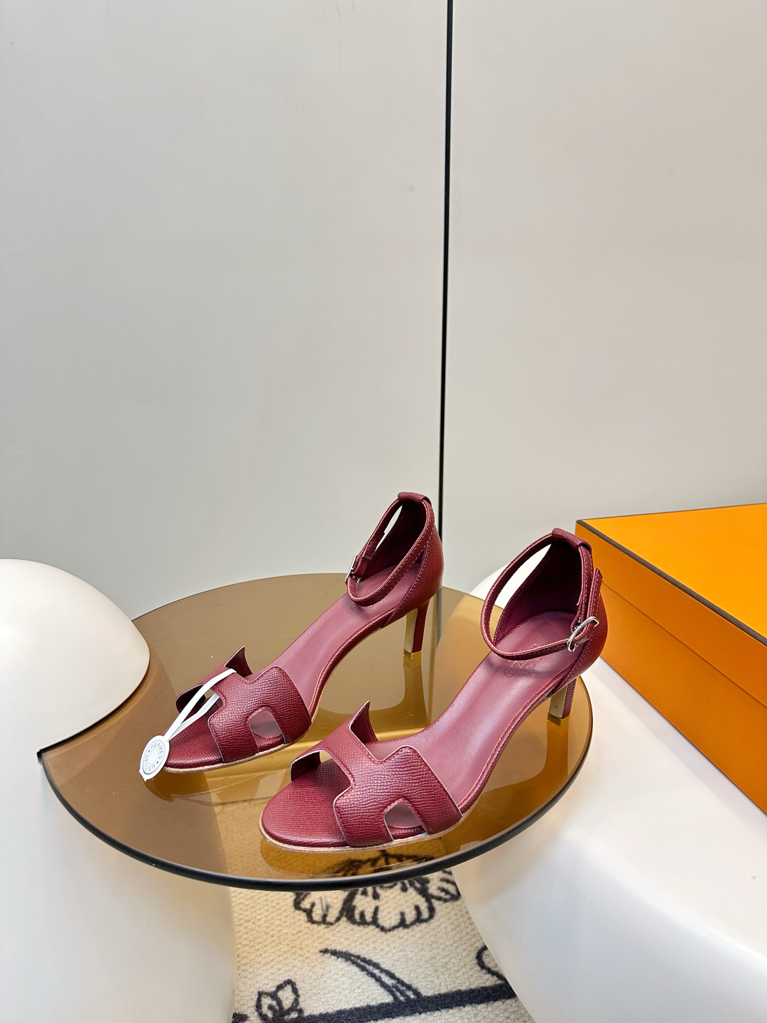 Hermès ​​HERMES｜爱马仕 H字高跟凉鞋​​