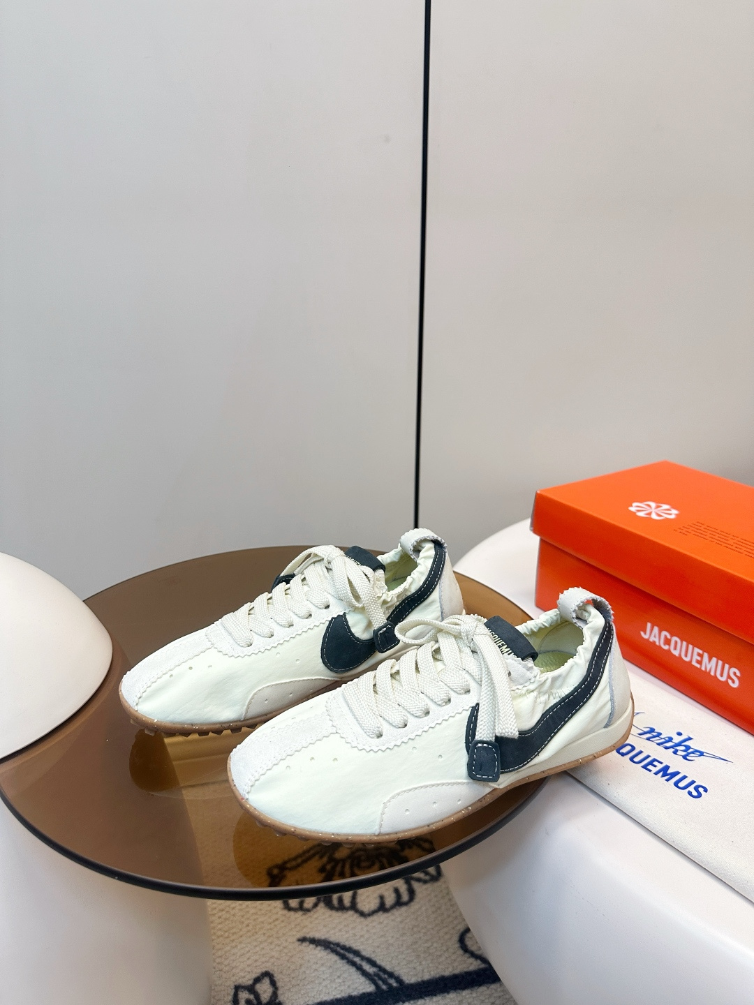 Jacquemus Jacquemus x Nike Moon Shoe联名款​​ 德训鞋