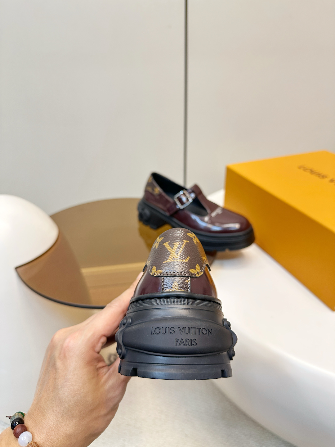 Louis Vuitton LV 26早春新品厚底玛丽珍小皮鞋