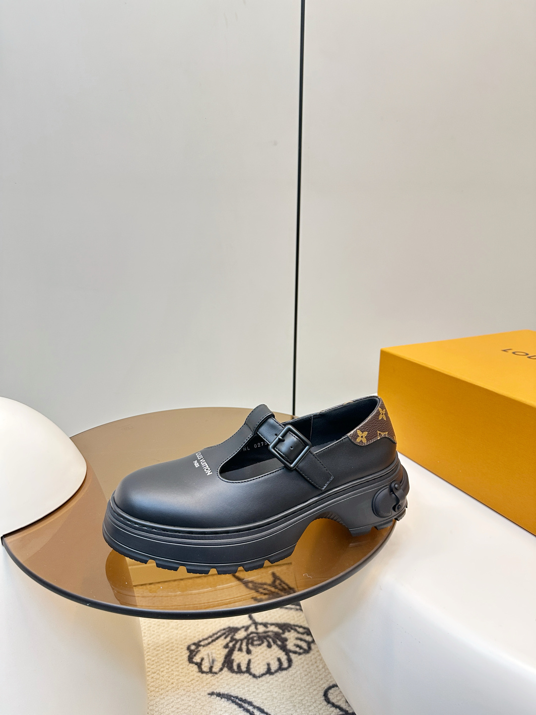 Louis Vuitton LV 26早春新品厚底玛丽珍小皮鞋