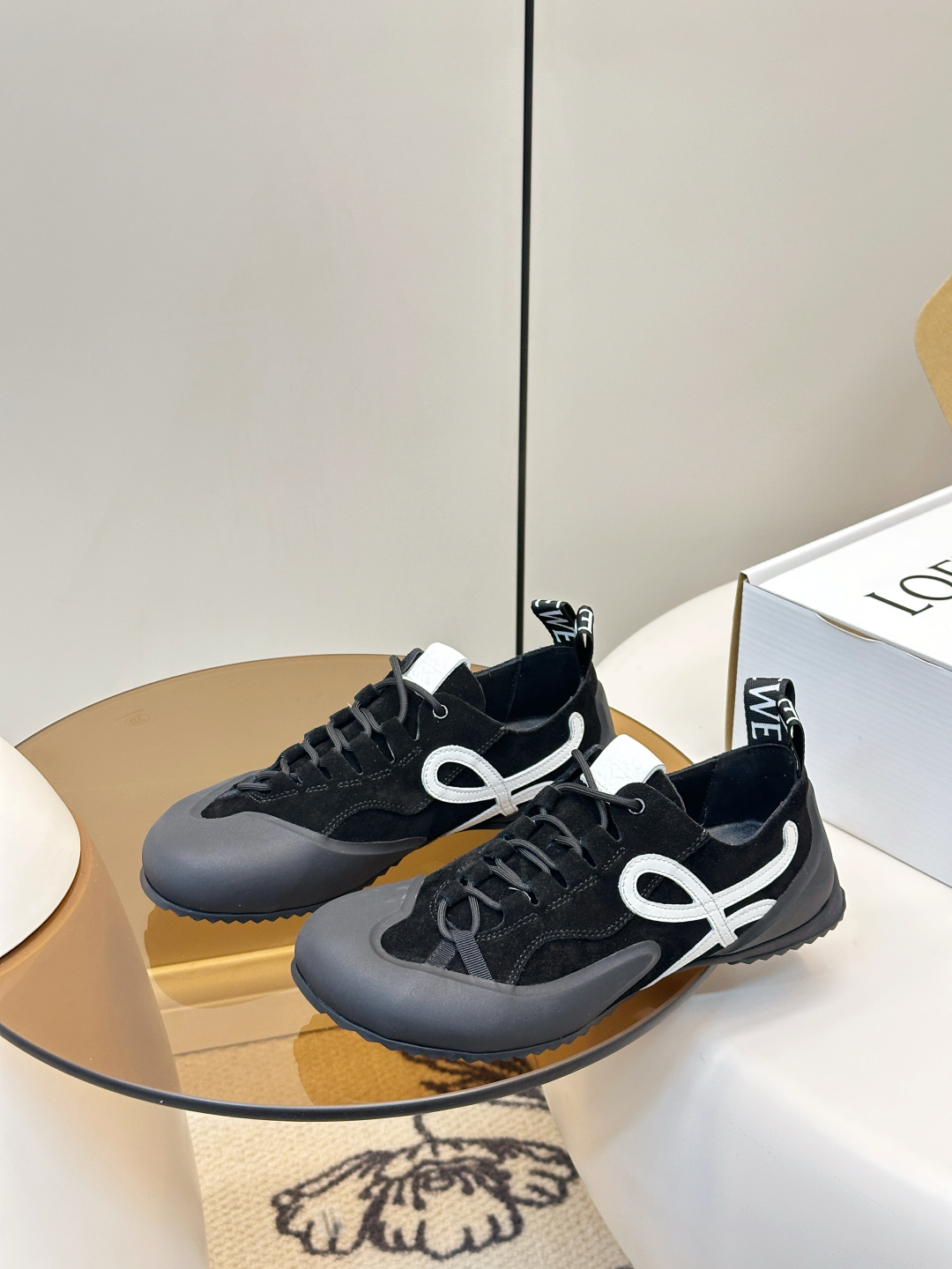 Loewe LOEWE 2026春夏 走秀款 休闲鞋 德训鞋