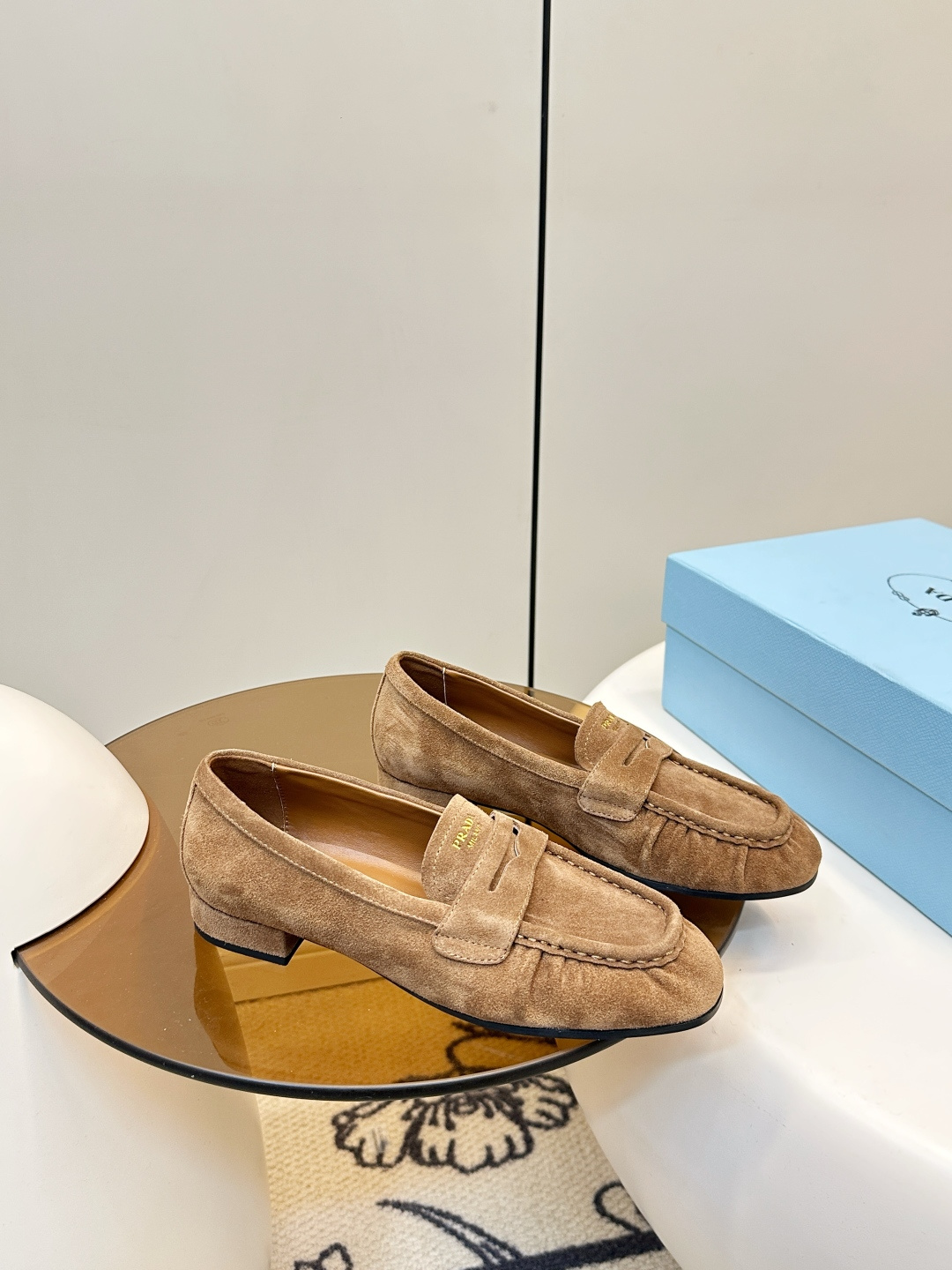 Prada Prada26新品 褶皱 乐福鞋​​
