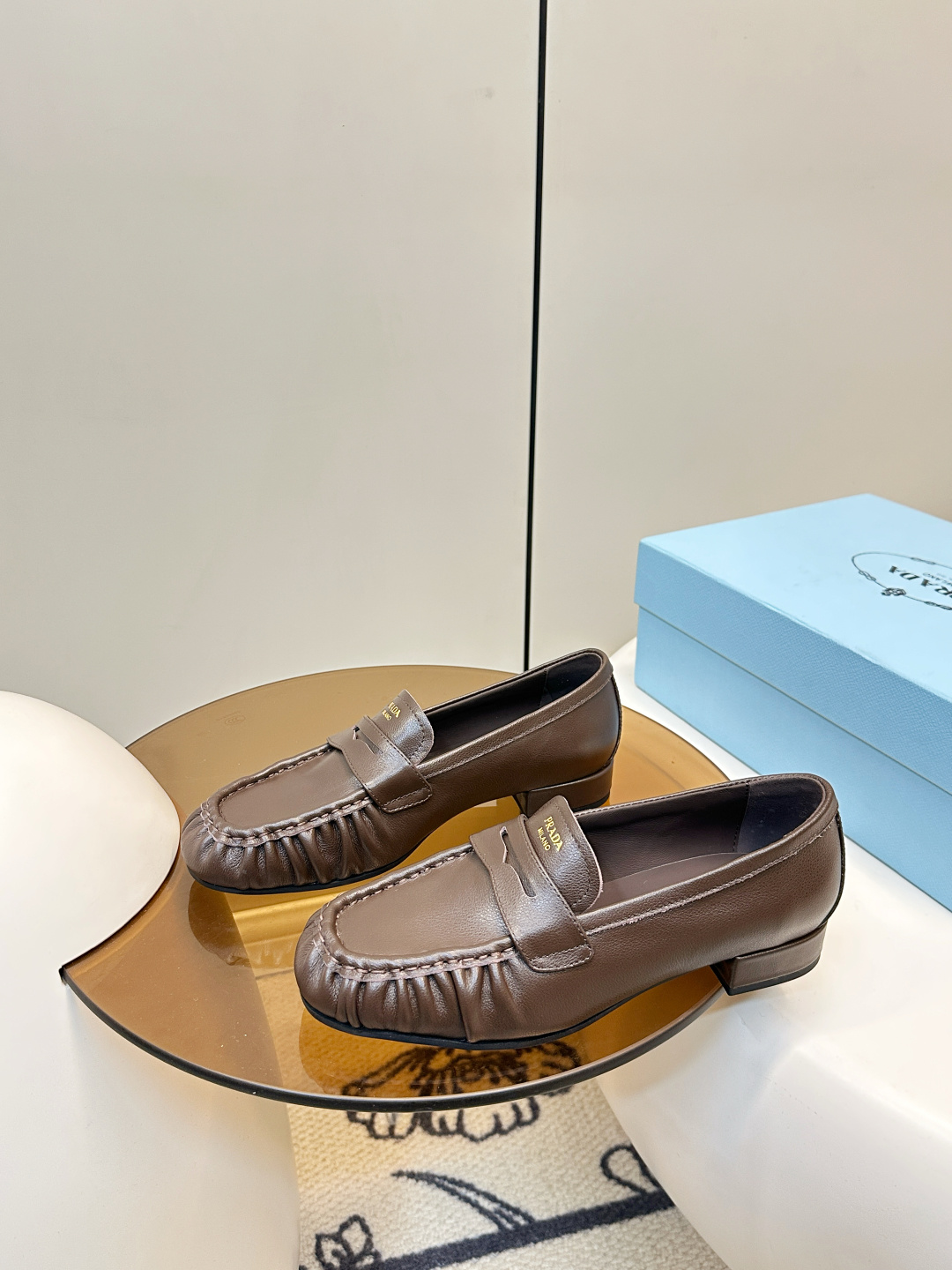 Prada Prada26新品 褶皱 乐福鞋​​