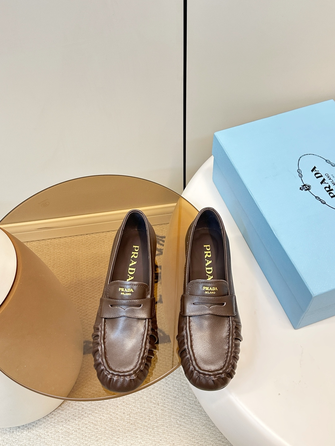 Prada Prada26新品 褶皱 乐福鞋​​