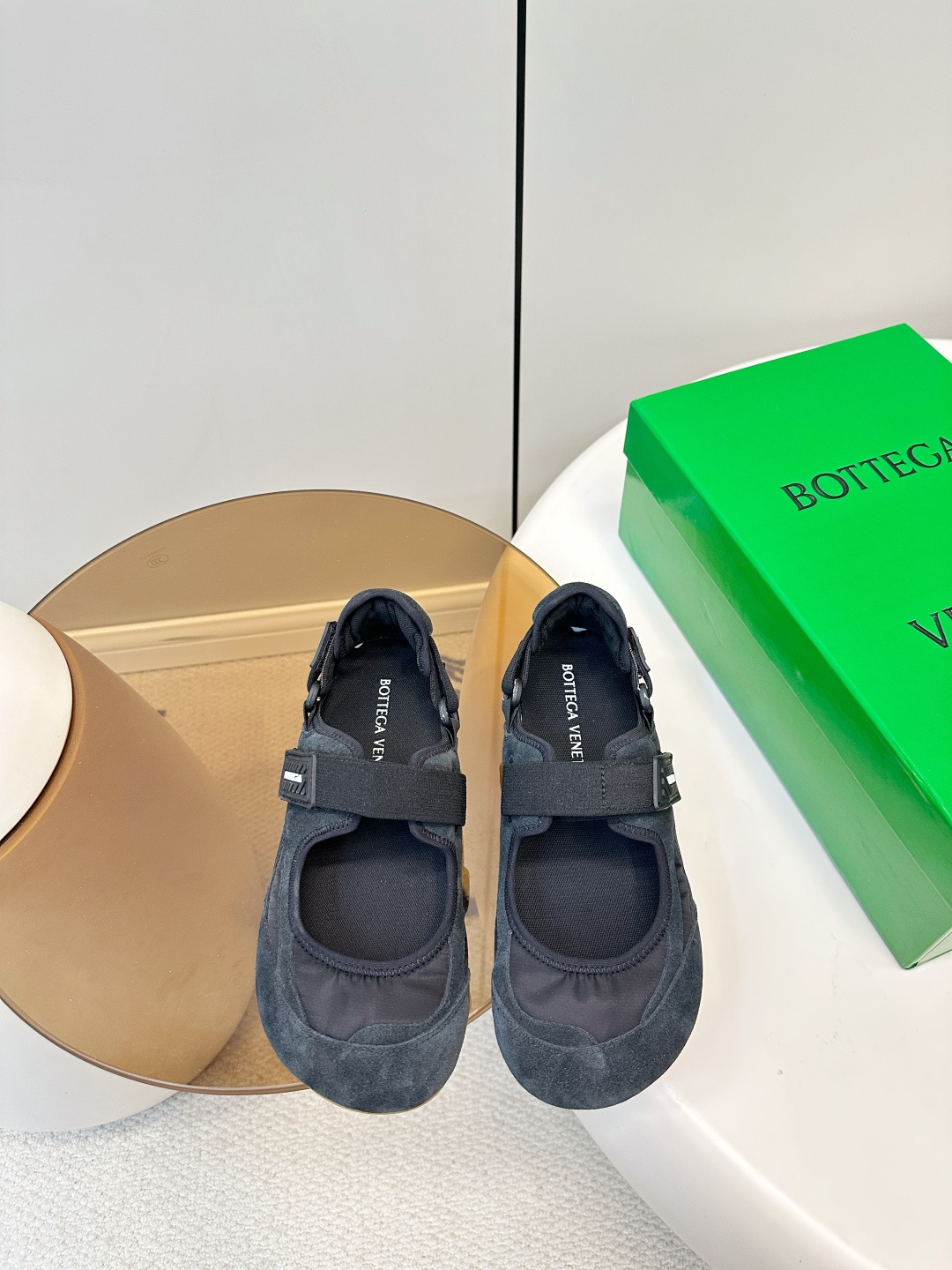 Bottega Veneta ​​Bottega Veneta Orbit Flash玛丽珍鞋​​ 运动鞋