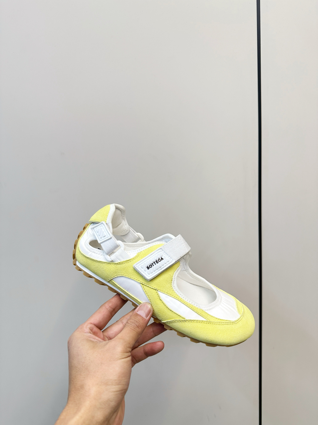 Bottega Veneta ​​Bottega Veneta Orbit Flash玛丽珍鞋​​ 运动鞋