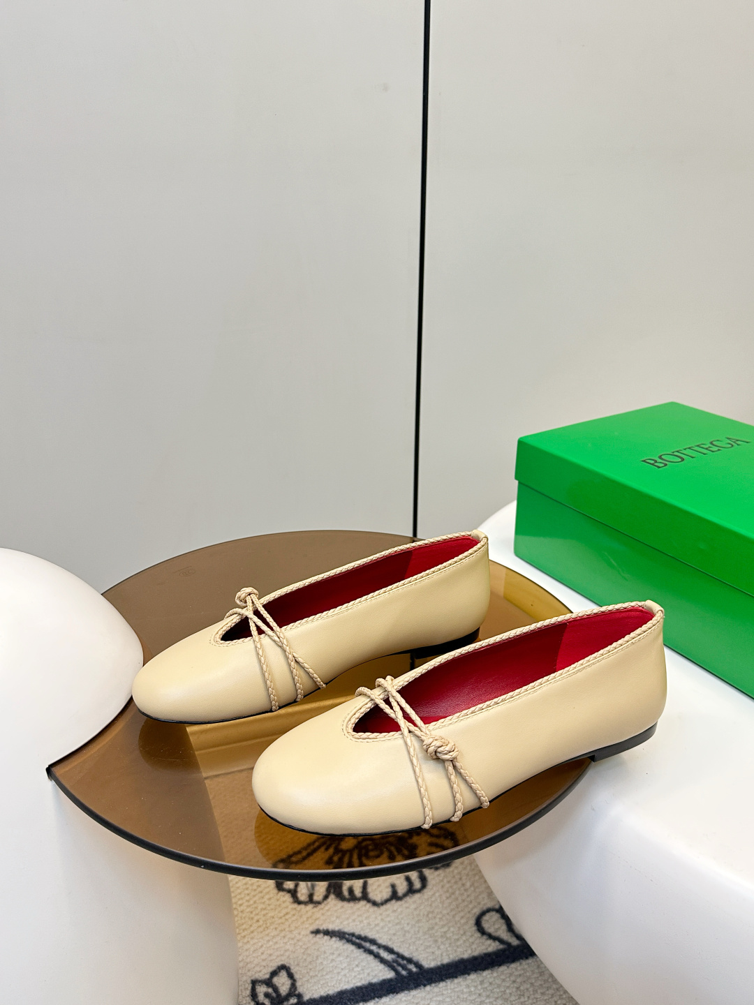 Bottega Veneta BV 26新品Rosa玛丽珍芭蕾鞋​​