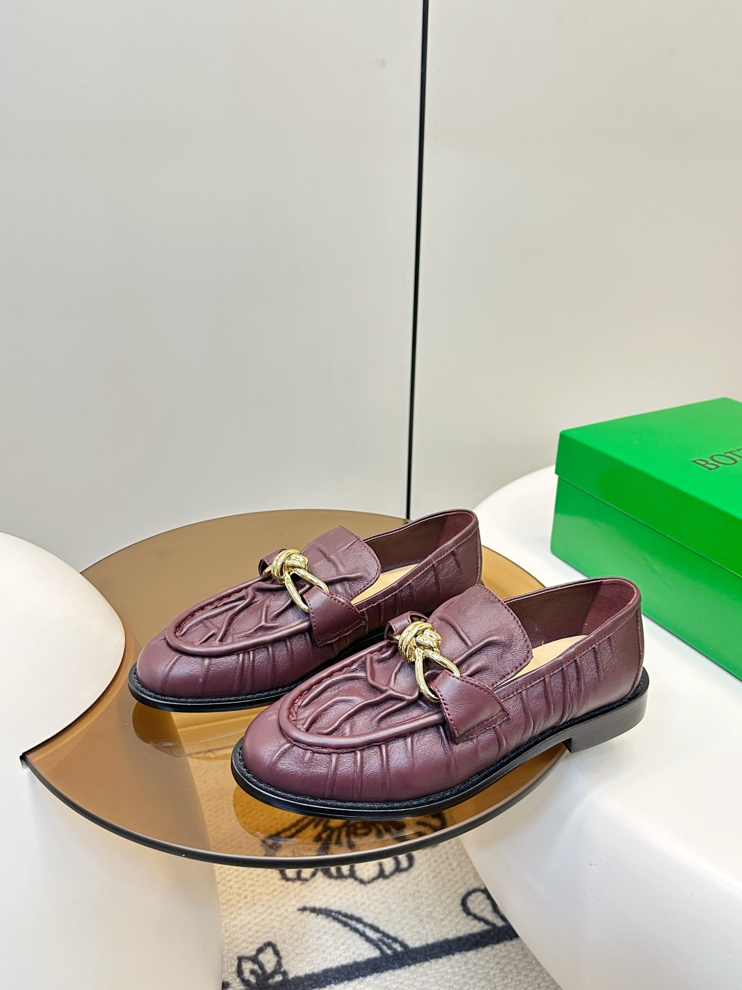 Bottega Veneta Bottega Veneta 26新品褶皱绳结扣乐福鞋​​