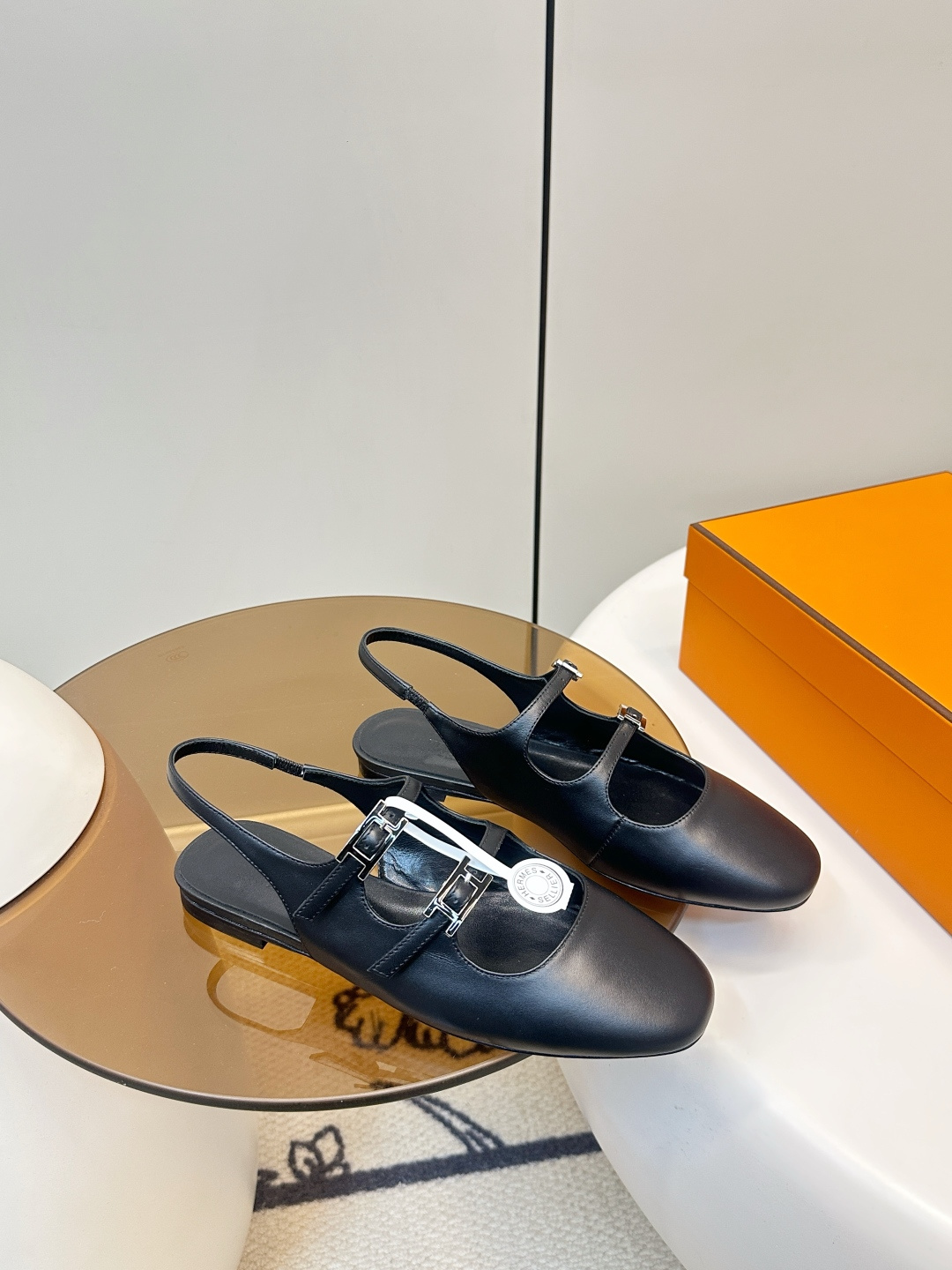 Hermès ​​Hermes｜爱马仕双扣带玛丽珍凉鞋​​