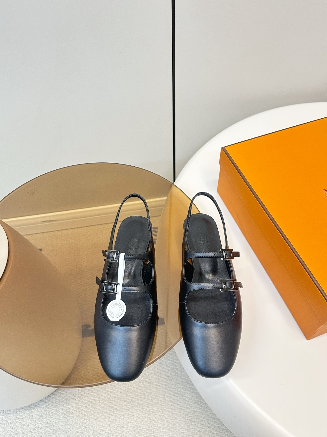 Hermès ​​Hermes｜爱马仕双扣带玛丽珍凉鞋​​