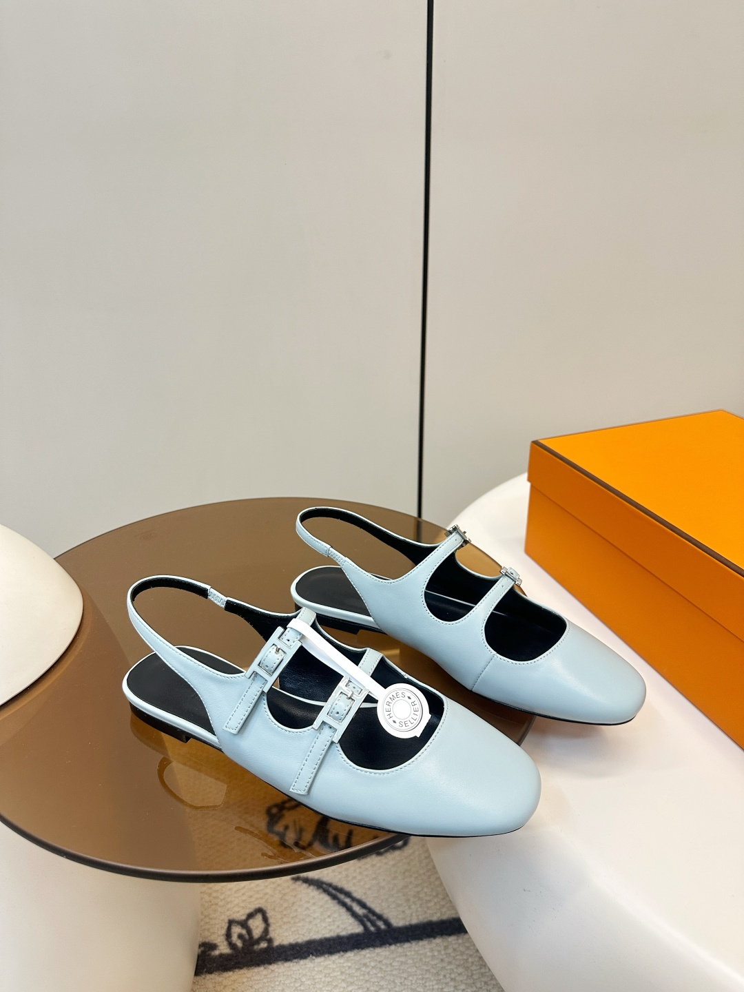 Hermès ​​Hermes｜爱马仕双扣带玛丽珍凉鞋​​