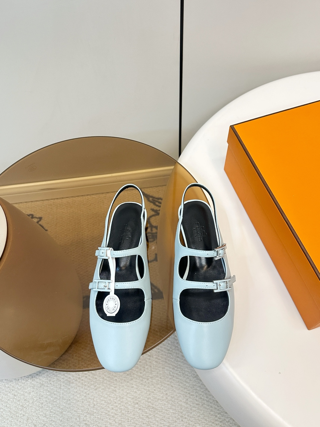 Hermès ​​Hermes｜爱马仕双扣带玛丽珍凉鞋​​
