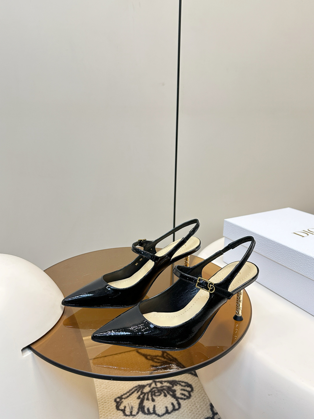 Dior Dior｜迪奥26ss春夏新品尖头高跟鞋​​