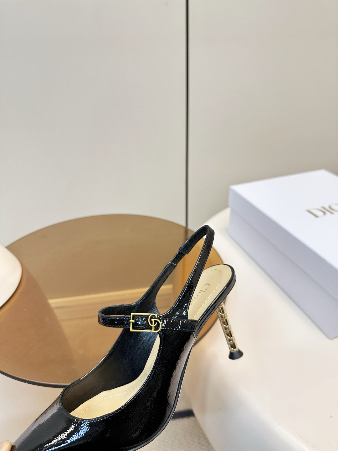Dior Dior｜迪奥26ss春夏新品尖头高跟鞋​​