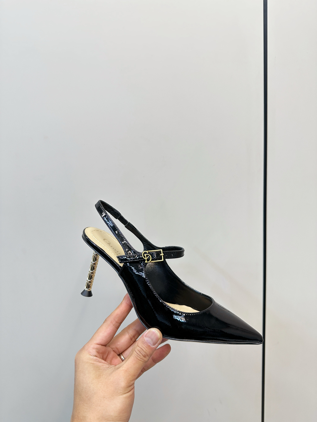 Dior Dior｜迪奥26ss春夏新品尖头高跟鞋​​
