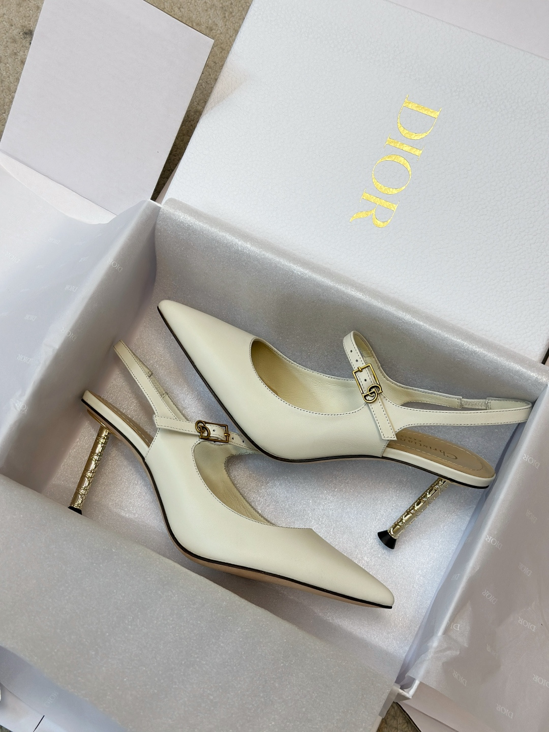 Dior Dior｜迪奥26ss春夏新品尖头高跟鞋​​
