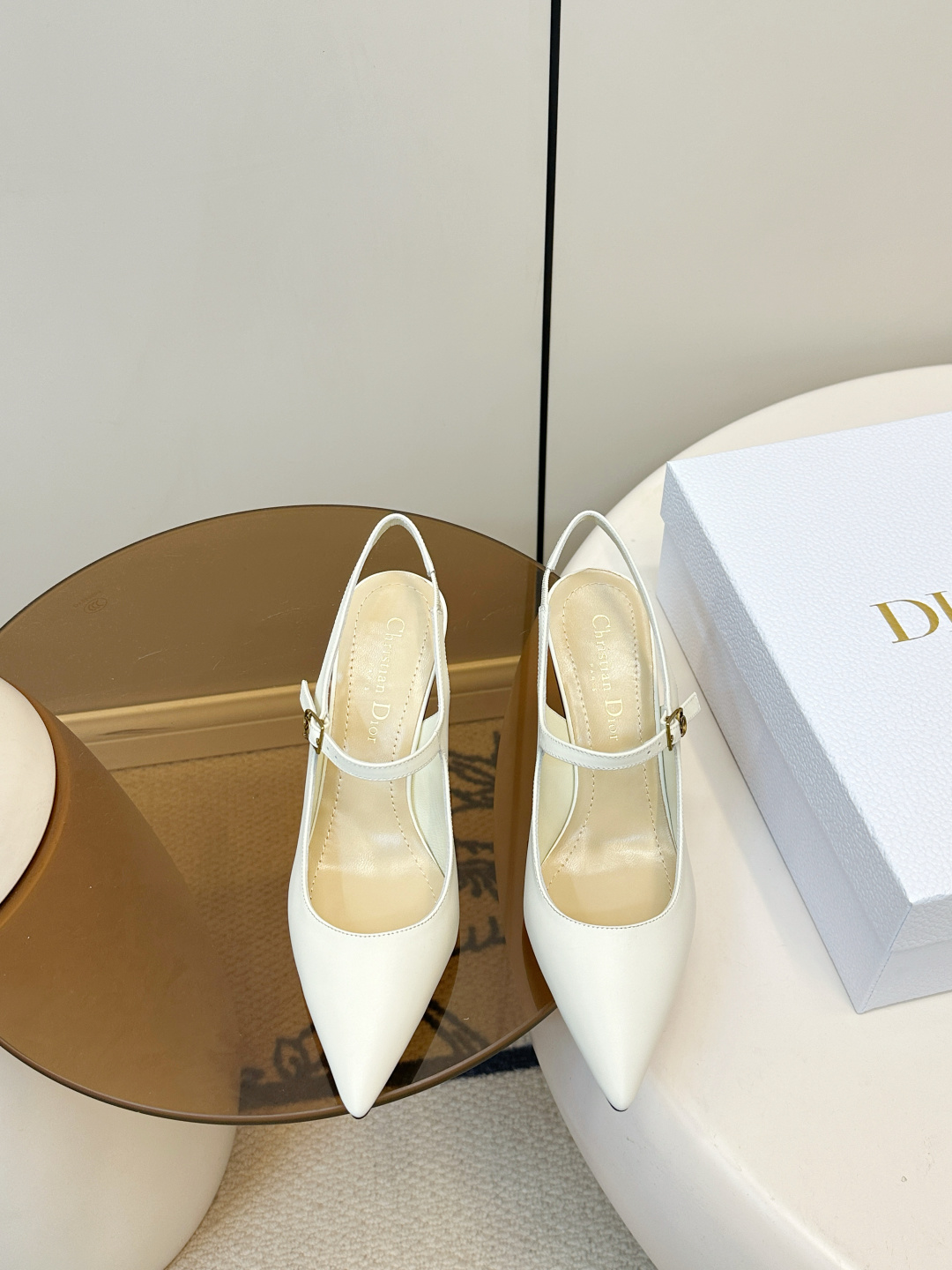 Dior Dior｜迪奥26ss春夏新品尖头高跟鞋​​