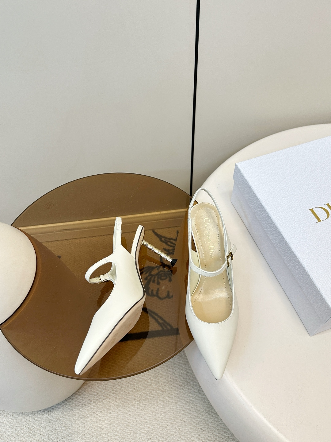 Dior Dior｜迪奥26ss春夏新品尖头高跟鞋​​