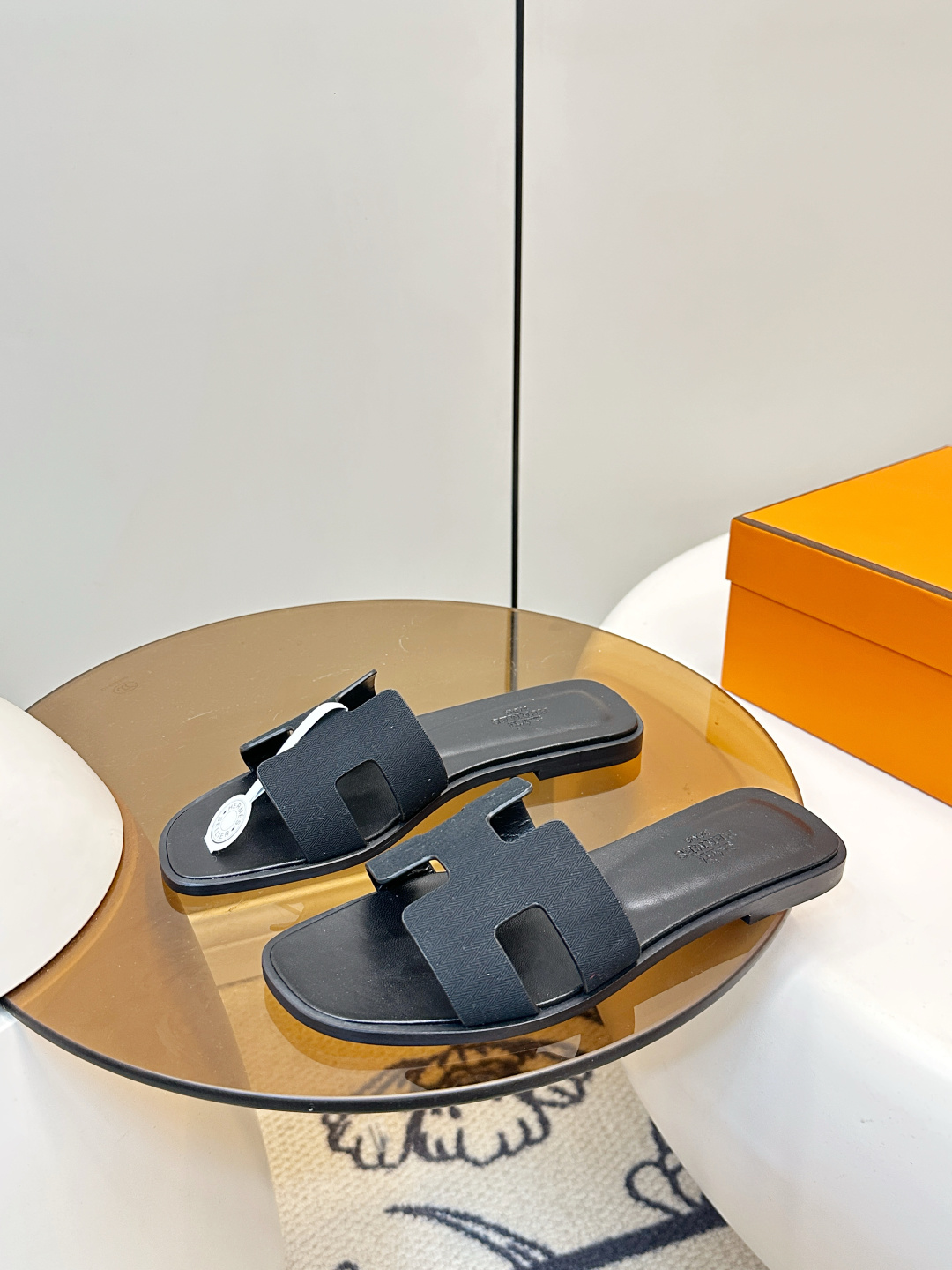 Hermès ​​Hermes｜爱马仕Oran H型平底拖鞋