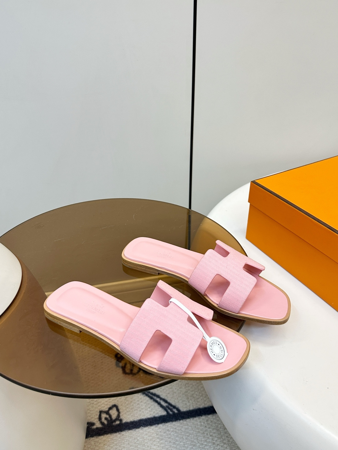 Hermès ​​Hermes｜爱马仕Oran H型平底拖鞋