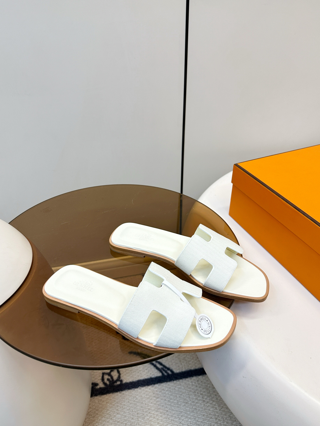 Hermès ​​Hermes｜爱马仕Oran H型平底拖鞋