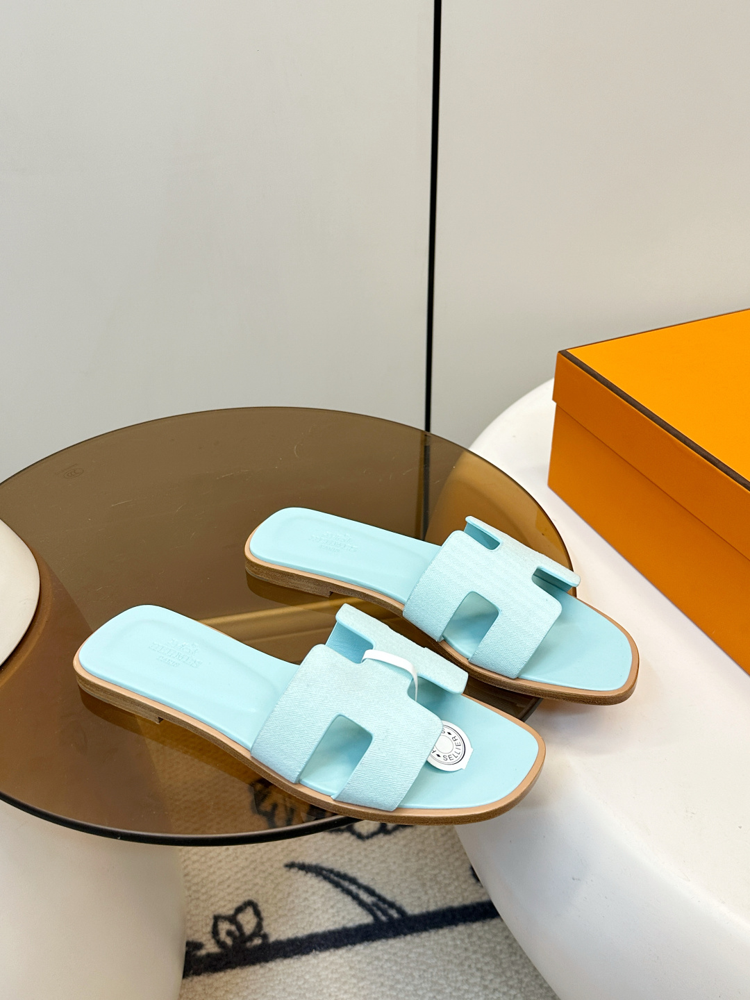 Hermès ​​Hermes｜爱马仕Oran H型平底拖鞋