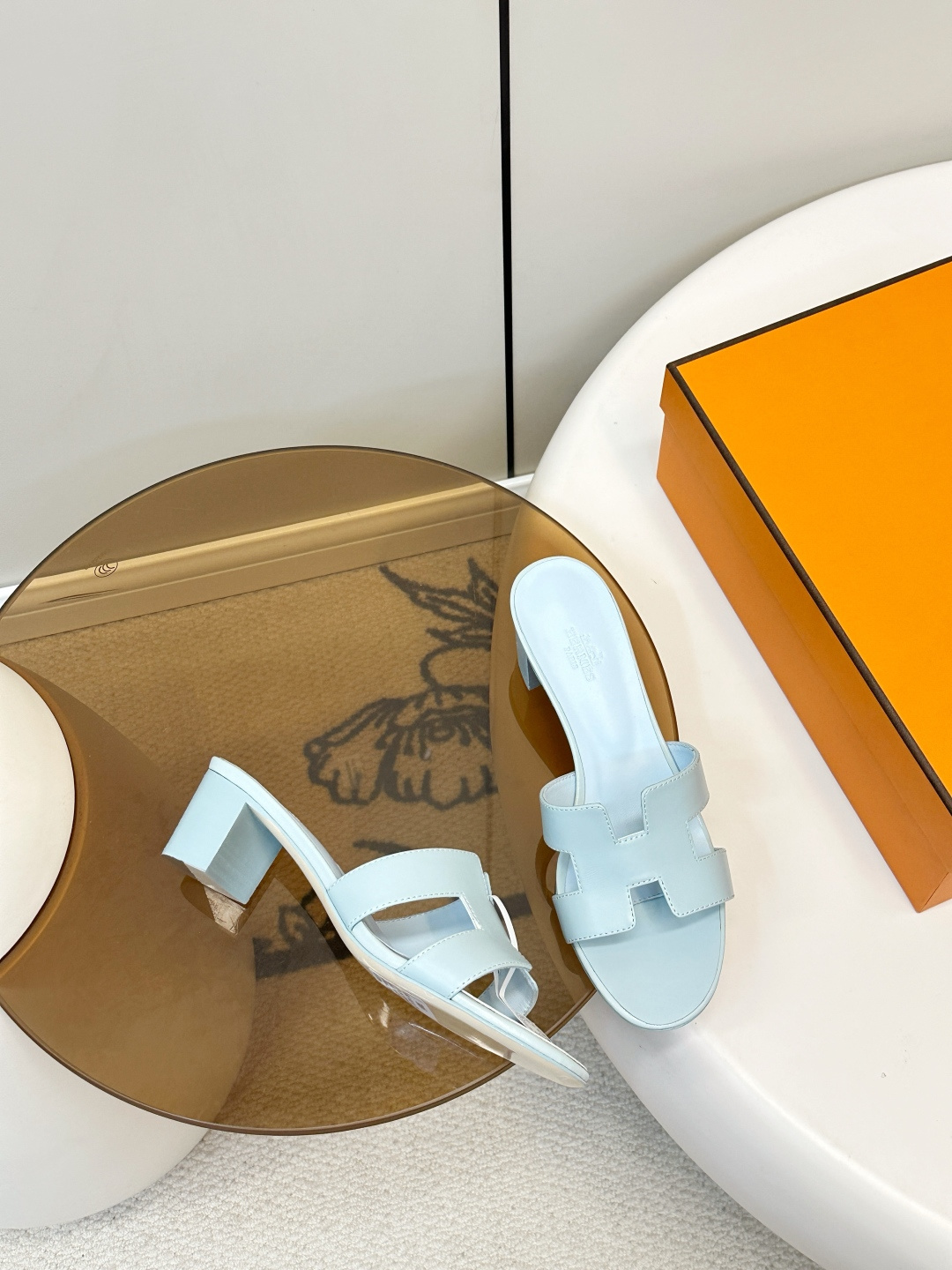 Hermès ​​Hermes｜爱马仕Oran H型平底/中跟 拖鞋