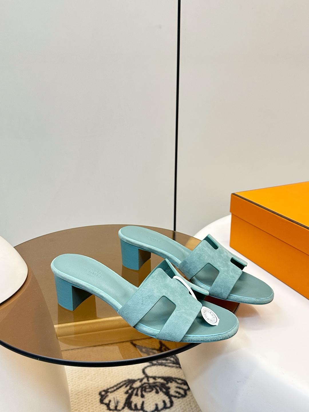 Hermès ​​Hermes｜爱马仕Oran H型平底/中跟 拖鞋