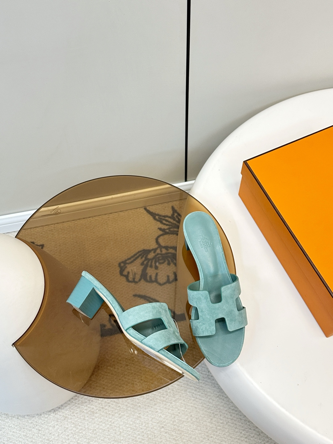 Hermès ​​Hermes｜爱马仕Oran H型平底/中跟 拖鞋