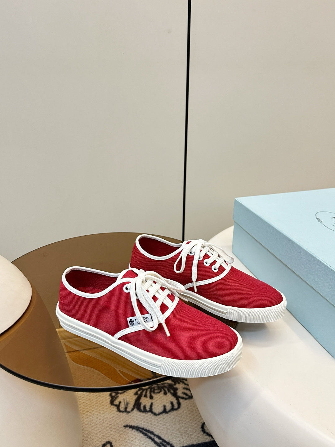 Prada ​​Prada 2026春夏新品 帆布鞋