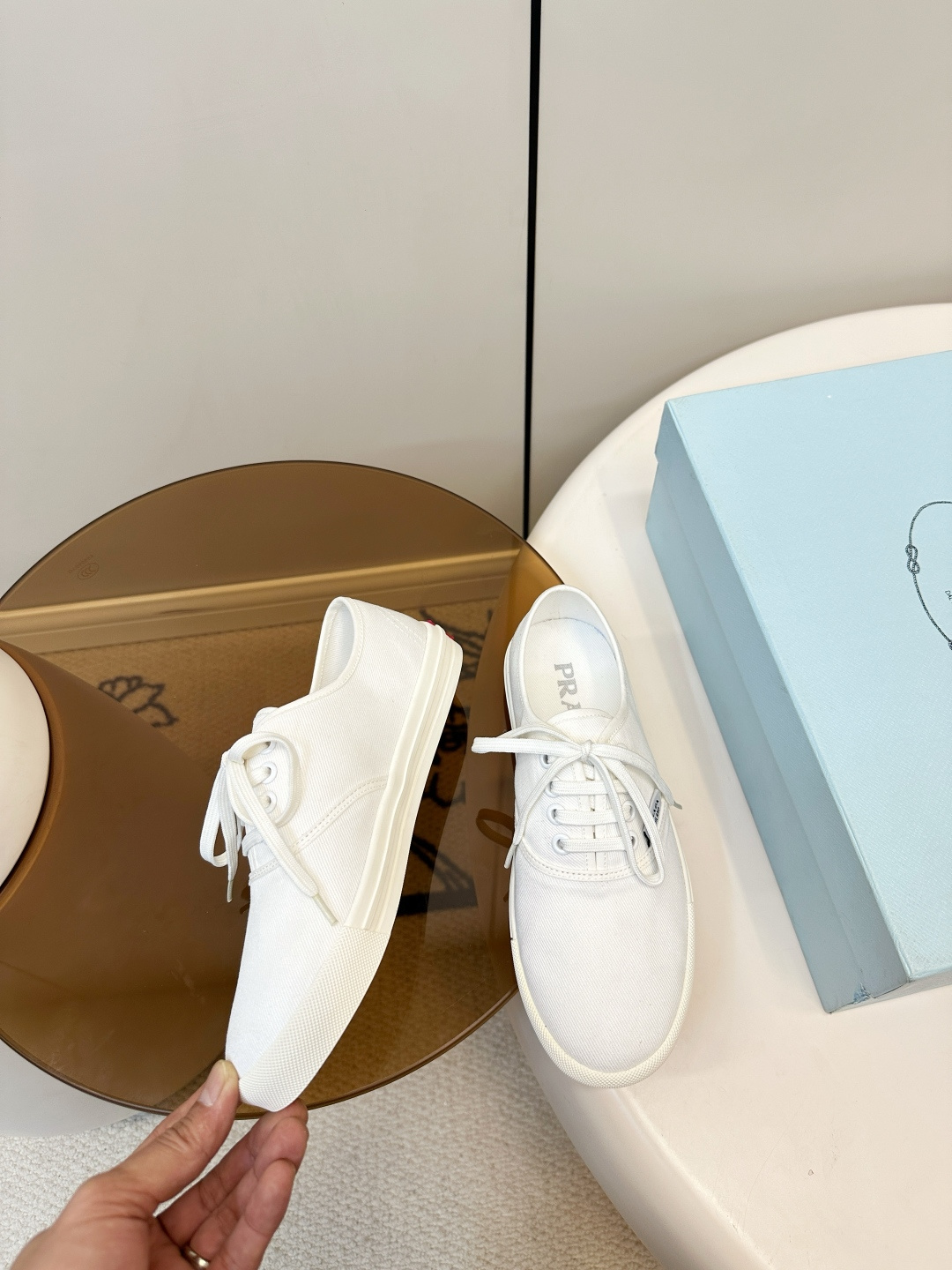 Prada ​​Prada 2026春夏新品 帆布鞋