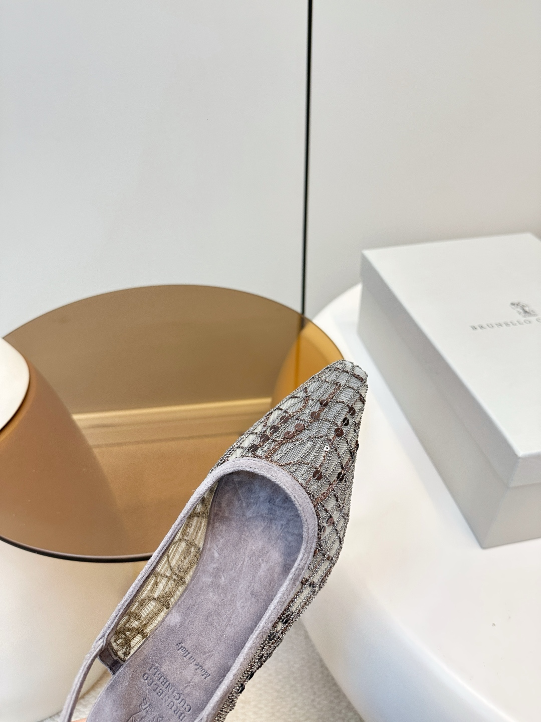 Brunello Cucinelli Brunello Cucinelli 26ss新品手工缝珠刺绣网纱平底后空凉鞋