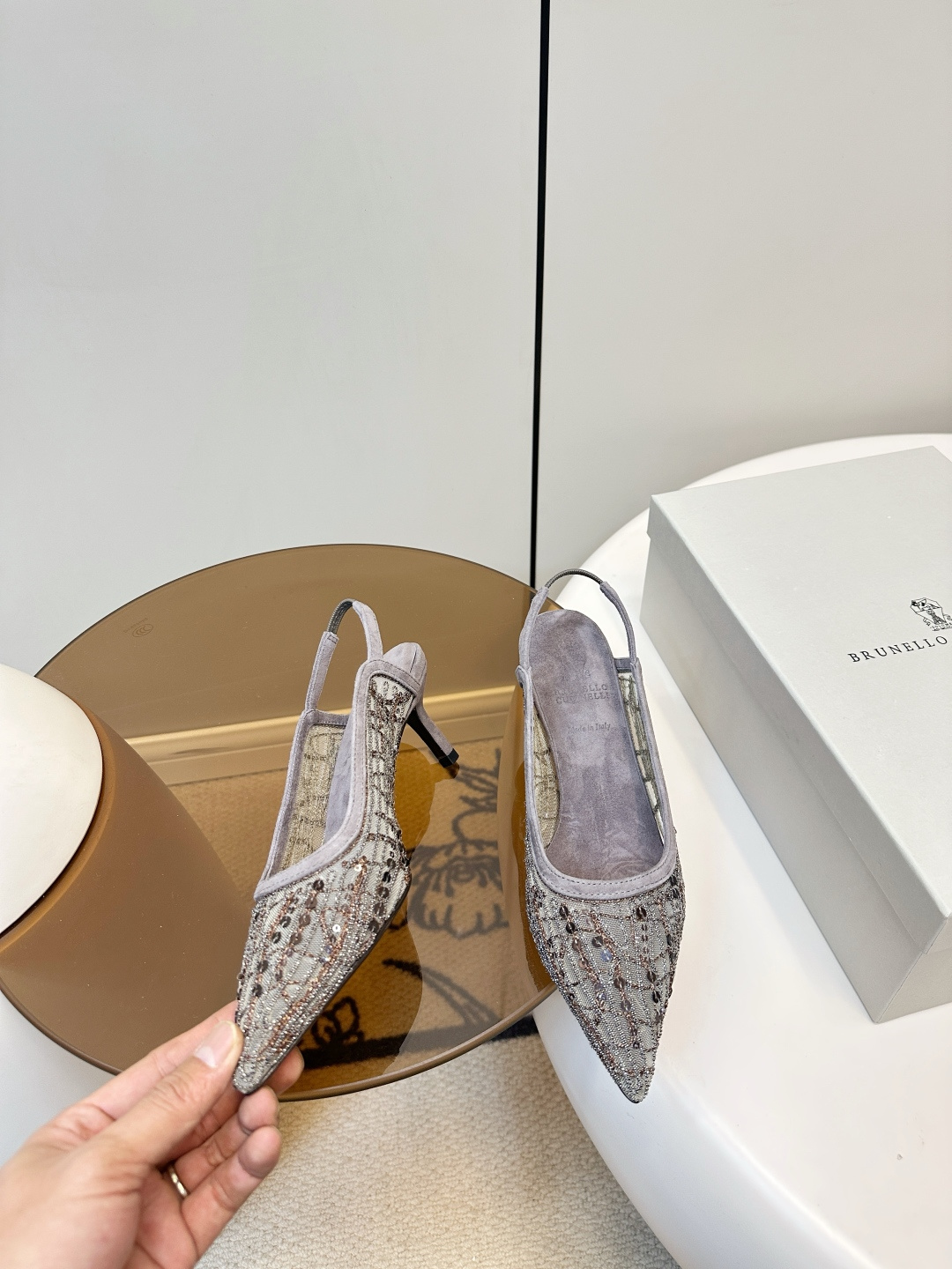Brunello Cucinelli Brunello Cucinelli 26ss新品手工缝珠刺绣网纱猫跟凉鞋