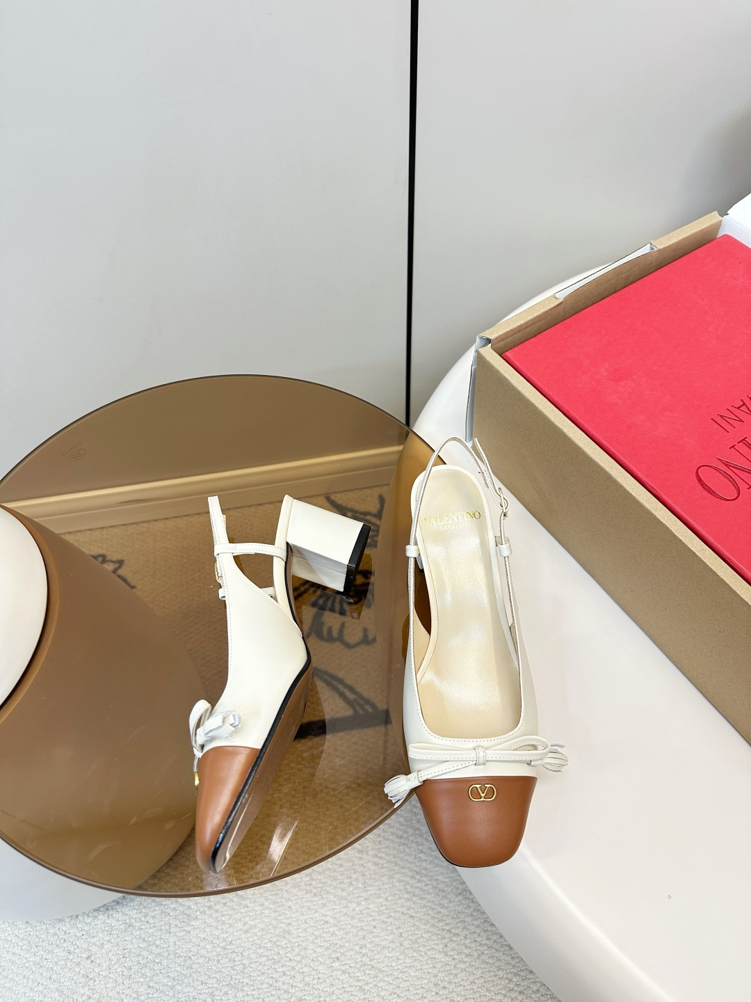 Valentino Valentino VT拼色蝴蝶结高跟凉鞋​​