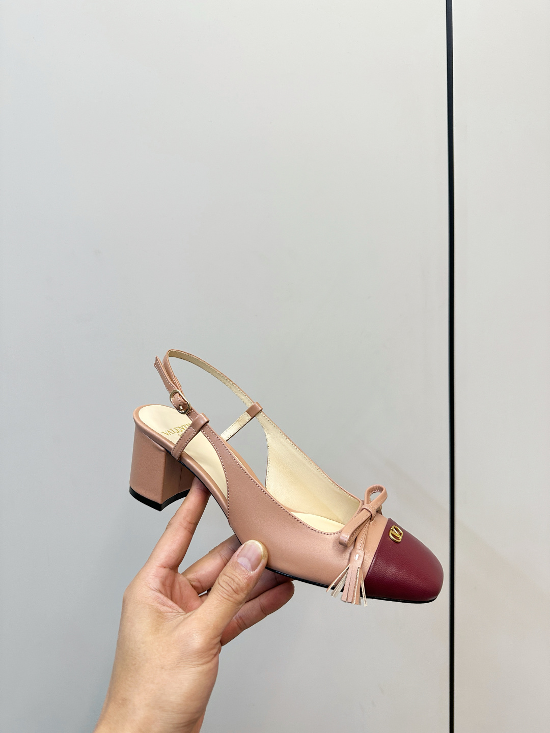 Valentino Valentino VT拼色蝴蝶结高跟凉鞋​​