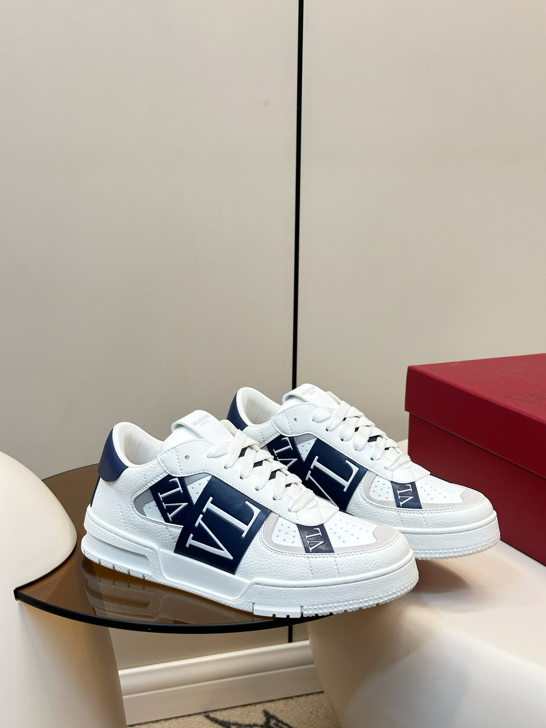 Valentino ​​Valentino Garavani VL7N运动鞋​​ 休闲板鞋