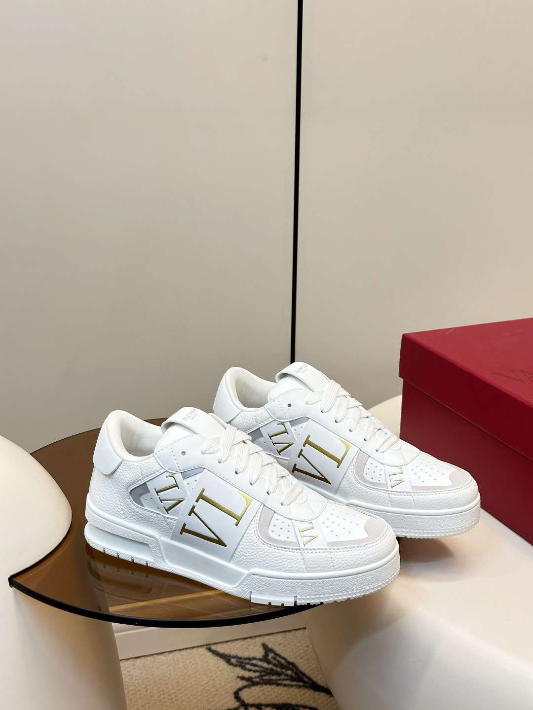 Valentino ​​Valentino Garavani VL7N运动鞋​​ 休闲板鞋