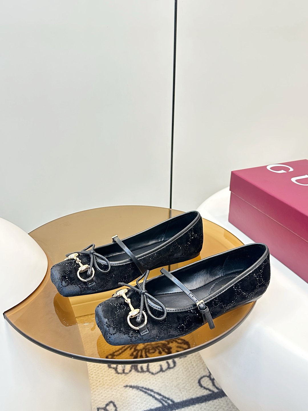 Gucci Gucci 马衔扣芭蕾舞平底鞋 烫钻款