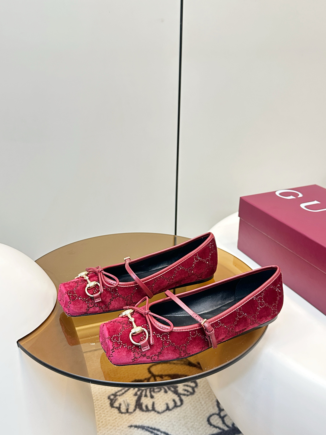 Gucci Gucci 马衔扣芭蕾舞平底鞋 烫钻款