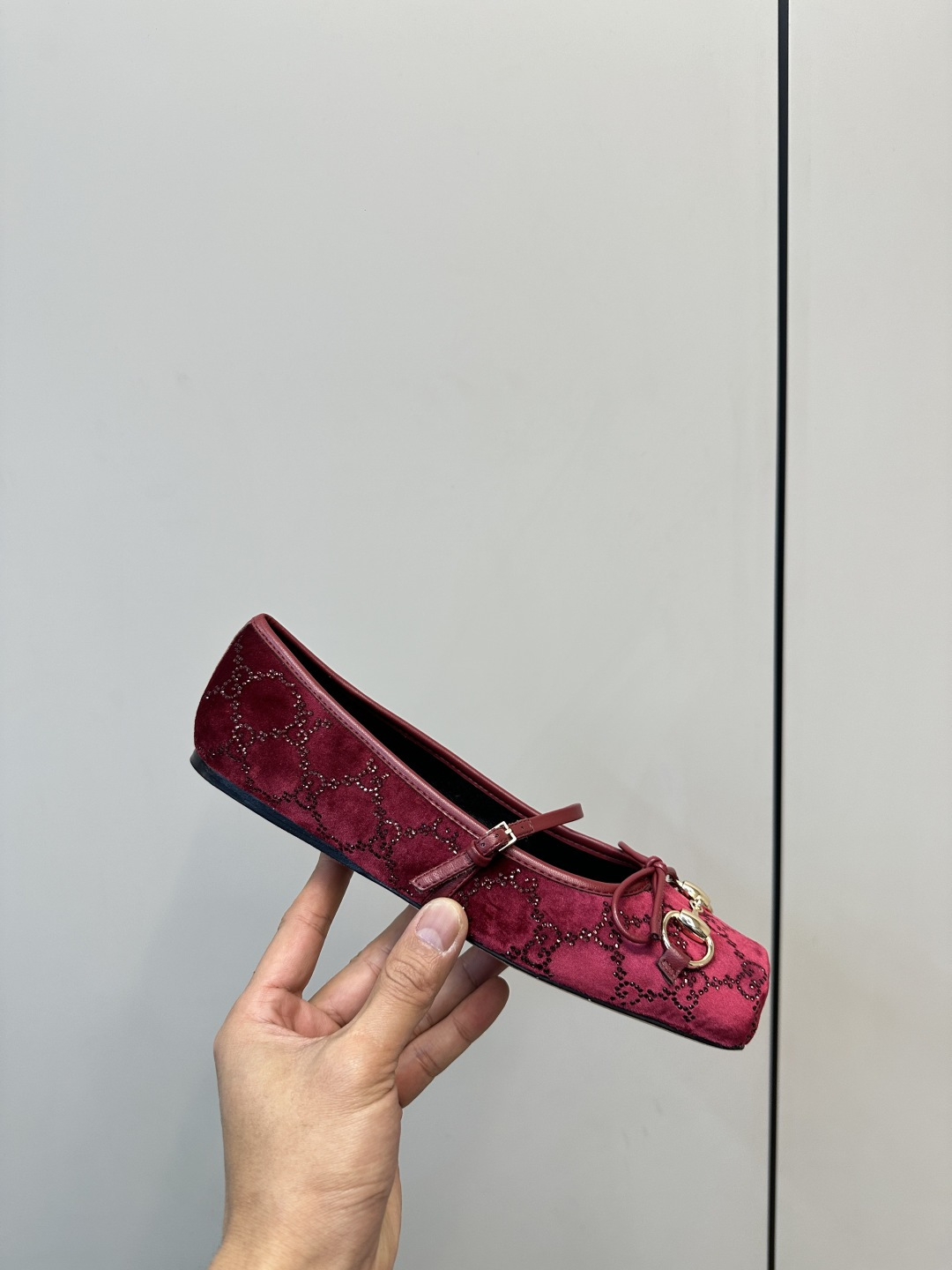 Gucci Gucci 马衔扣芭蕾舞平底鞋 烫钻款