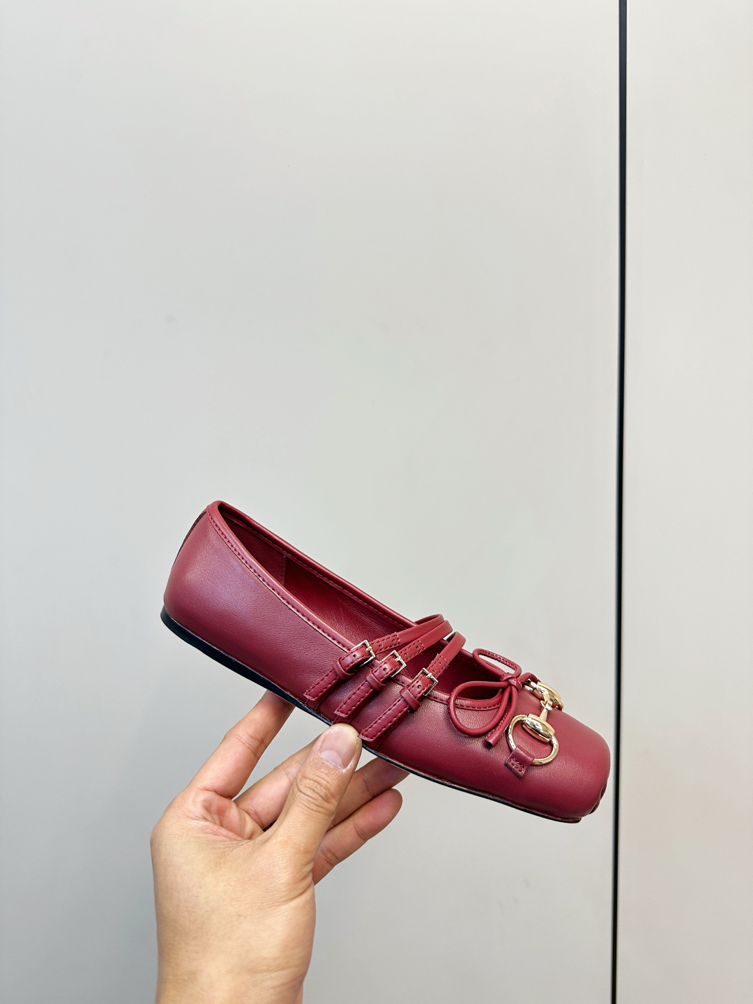 Gucci ​​Gucci 马衔扣芭蕾舞鞋​​ 玛丽珍平底鞋
